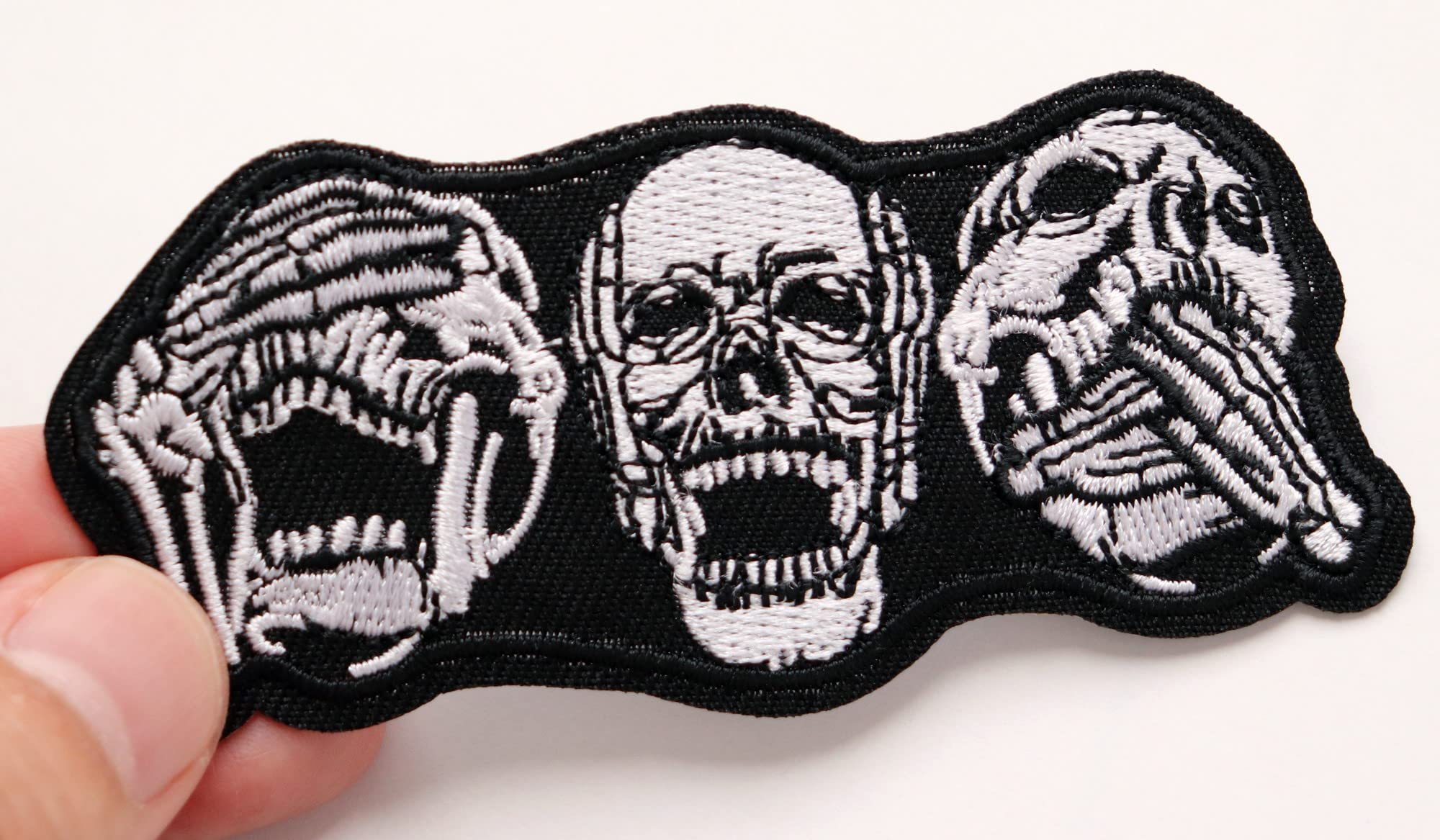 Amazon.co.jp: ワッペン ドクロの見ざる聞かざる言わざる アイロン接着